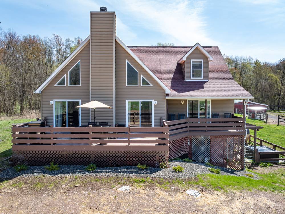 Catskill Valley House exterior